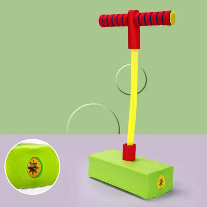 🦘OUTDR™ Indoor & Outdoor Squeaky Jumping Toy
